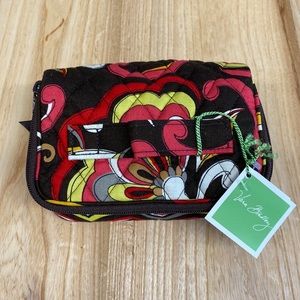 NWT Vera Bradley soft jewelry case in Puccini print